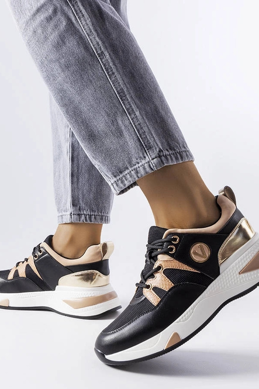 Melnas un zelta krāsas Vinceza kedas