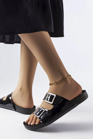 Melnas lakādas Norcross sprādzes flip-flops 2