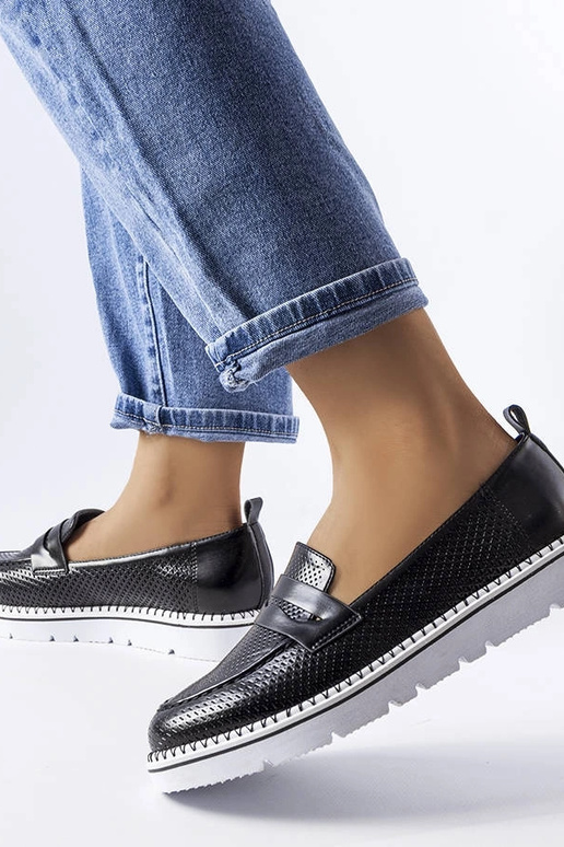 Melni Bloomsburg perforēti puszābaki