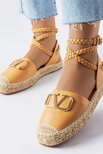 Brūni saistīti espadrilles, „Parent"