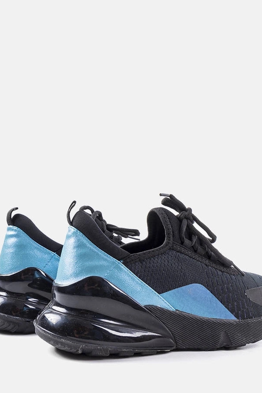 Melnas Pellius sporta kedas