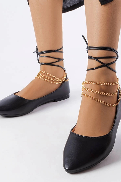 Melnas balerīnas ar dekoratīvu...