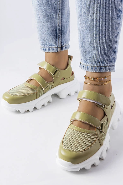 Zaļas kedas ar masīvu Djurs zoli