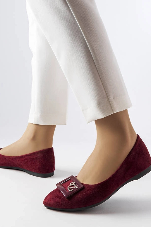 Burgundijas baleta dzīvokļi, kas...