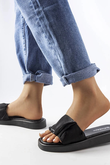 Black Boulevard volāni flip-flops 2