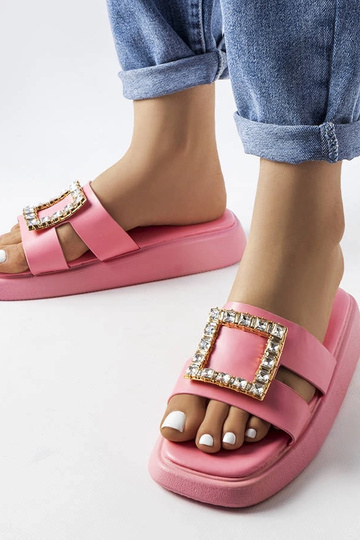 Rozā Fusberta cirkona flip-flops