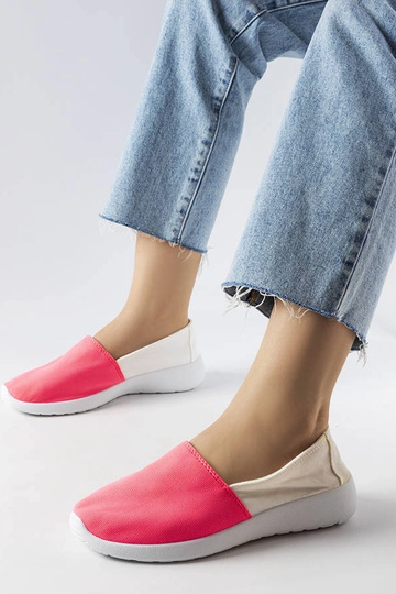 Baltas un rozā Winding slip-on kedas