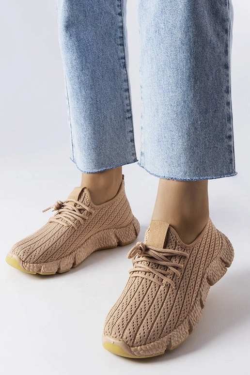 Élodie bēšas sporta kedas