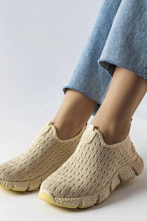 Gaiši bēšas Obenor uzvelkamas sporta...