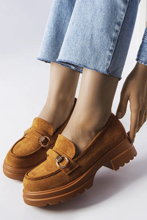 Brūni klaipi ar masīvu Artista zoli