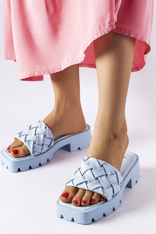 Lora zilas traktora zoles flip-flops