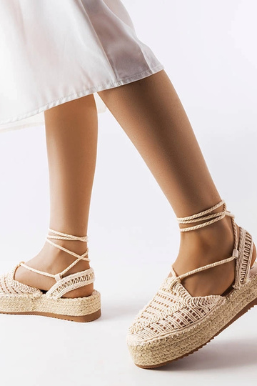 Smilšu krāsas šņorētās espadrilles, „Partenia"