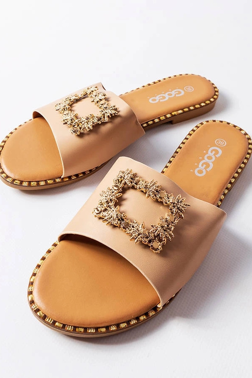 Smilšu krāsas čības ar dekorāciju,...