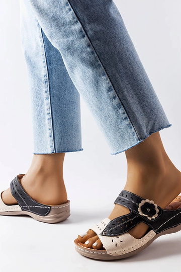 Melnas flip-flops ar zemu ķīli Jolanta 2