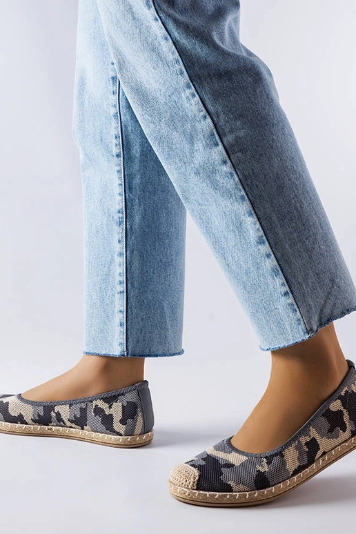 Benedum pelēkas uzvelkamas espadrilas Benedum pelēkas uzvelkamas espadrilas