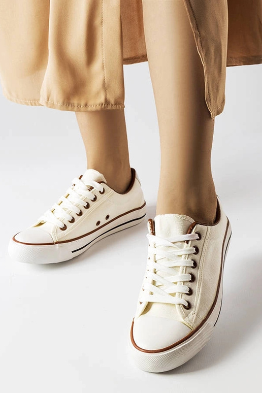 Baltas auduma kedas no Mascherone