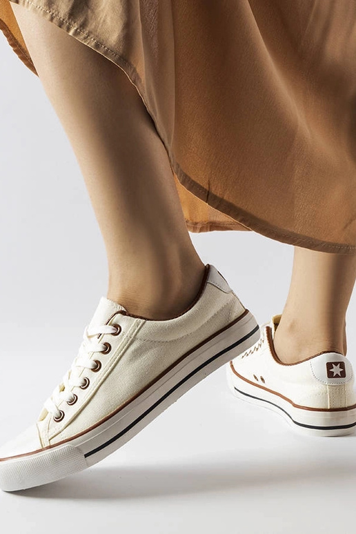 Baltas auduma kedas no Mascherone