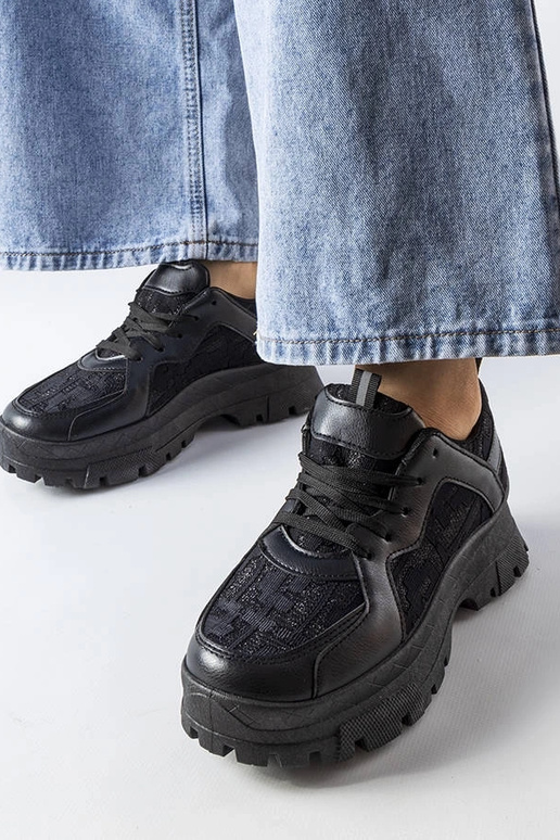 Melnas kuplas Brunswick kedas