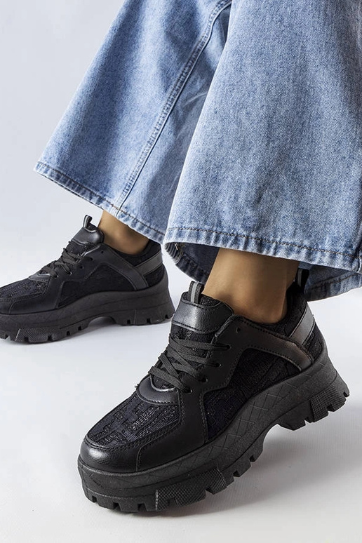 Melnas kuplas Brunswick kedas