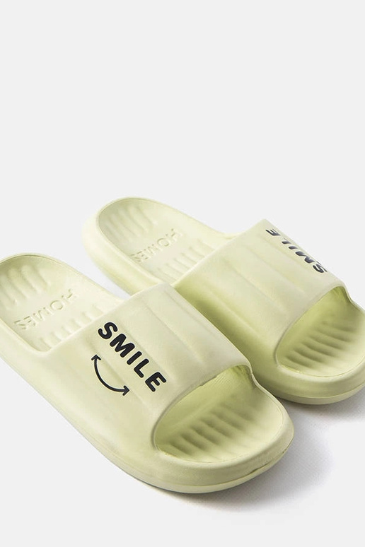 Zaļas putu čības Smile