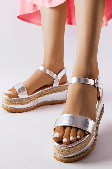 Sudraba platformas sandales, „Access"