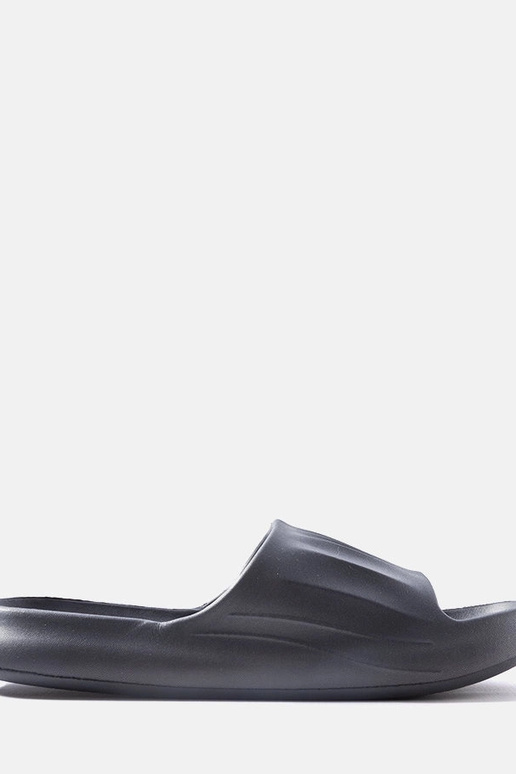 Pelēkas vīriešu čības, „Boileau"