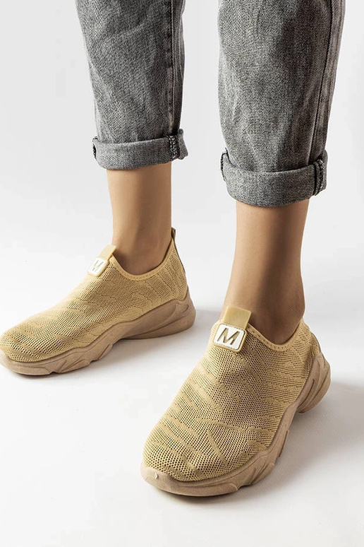 Tumši bēša auduma sieviešu sporta...