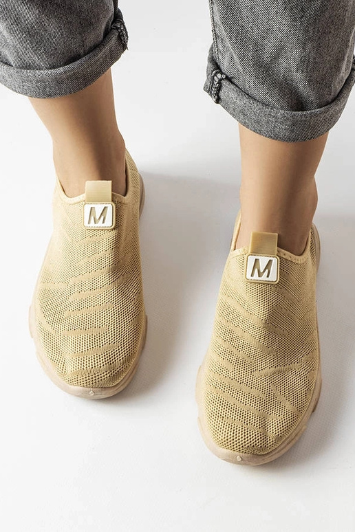 Tumši bēša auduma sieviešu sporta...