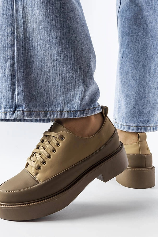 Brūnas plakanas kurpes Merico