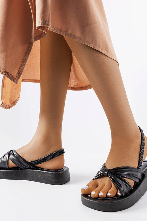 Melnas Montagna platformas sandales