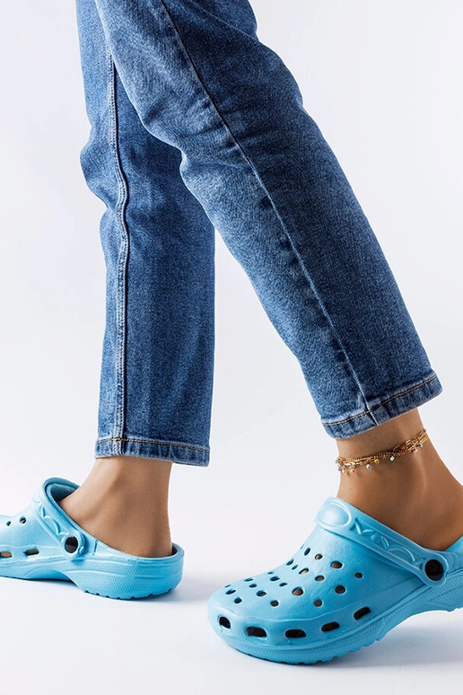 Kleist Blue Foam Closed Toe čības