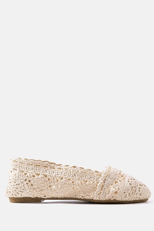 Bēšā krāsā tamborētas mazuļu baleta... Bēšā krāsā tamborētas mazuļu baleta...