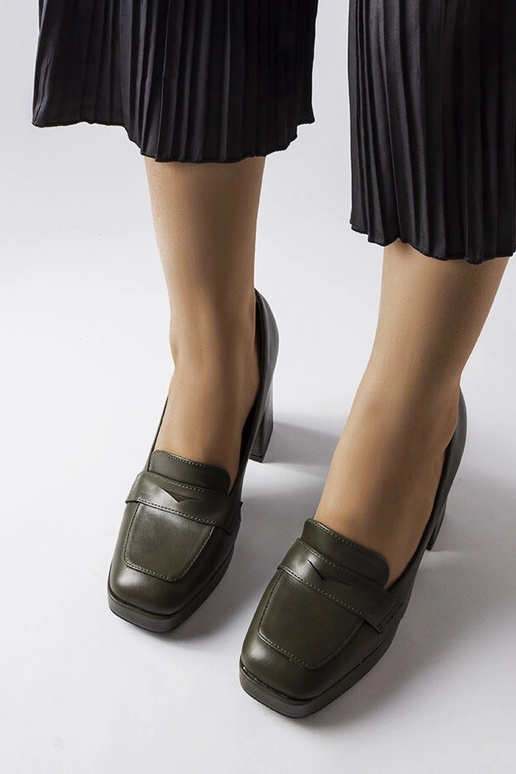 Tumši zaļas pumpas ar augstpapēžu Inès