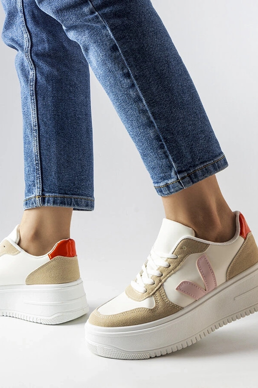 Baltie sporta kurpes ar rozā...