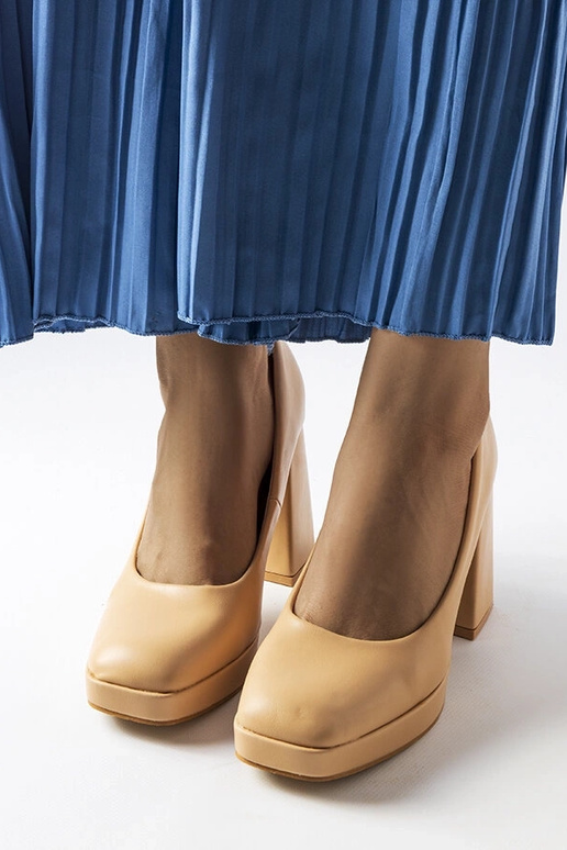 Bēšas pumpas ar augstu papēdi Mailly