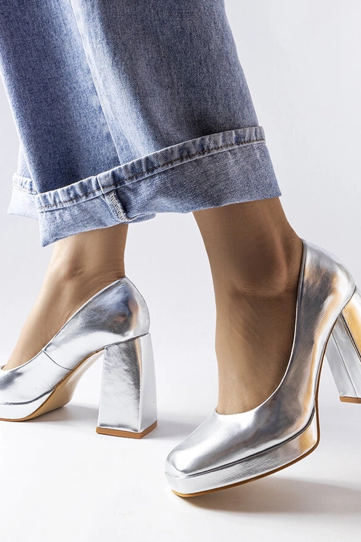 Sudraba Mailly augstpapēžu pumpas