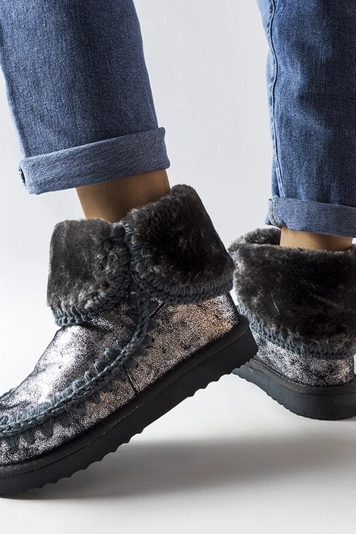 Pelēki metāla ziemas zābaki, „Maggi"