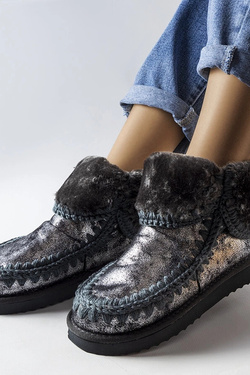 Pelēki metāla ziemas zābaki, „Maggi"