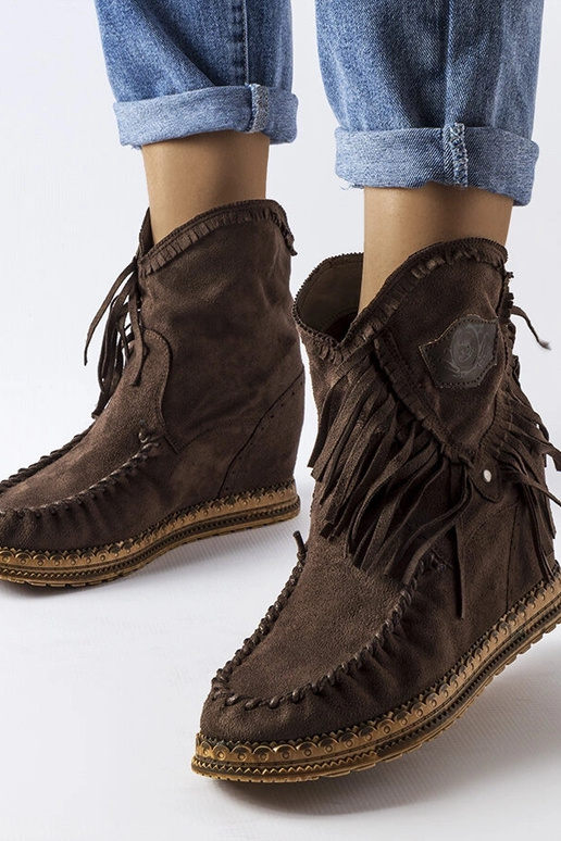 Brūni Giudice ķīļveida puszābaki