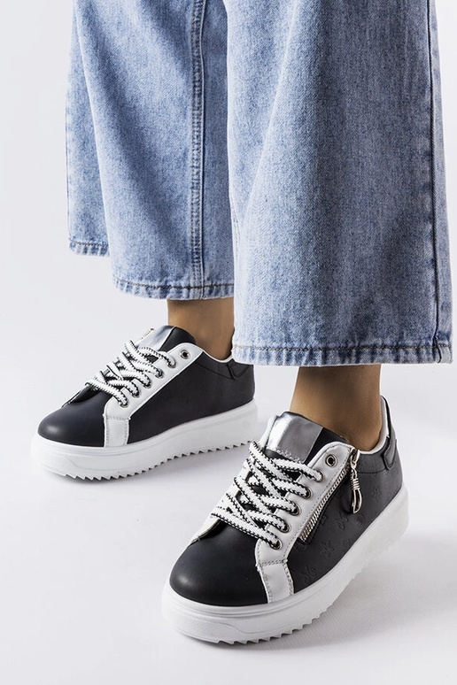 Sieviešu melnas šņorkurpes Romola