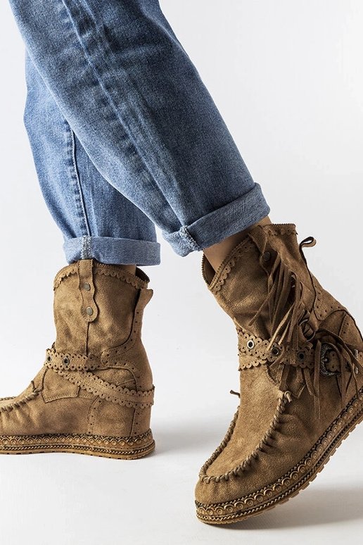 Tumši brūni Teodata ķīļzābaki