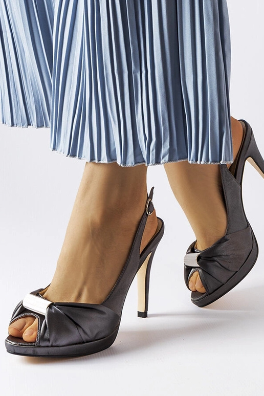 Crispina tumši pelēkas augstpapēžu...