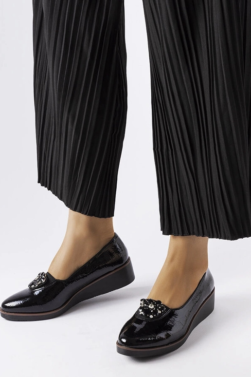 Melni lakādas baleta lakas ar Mellori...