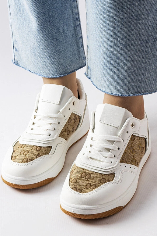 Baltas kedas rotātas ar Izidoras...