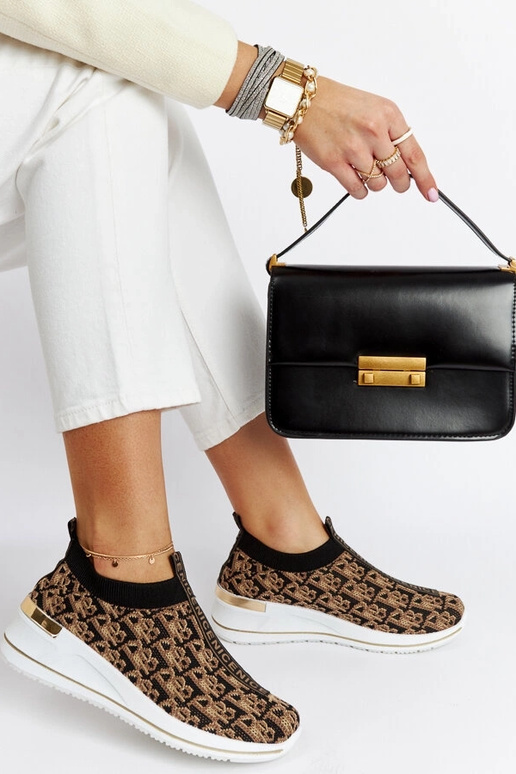 Melni un brūni slīdošie Tartano apavi