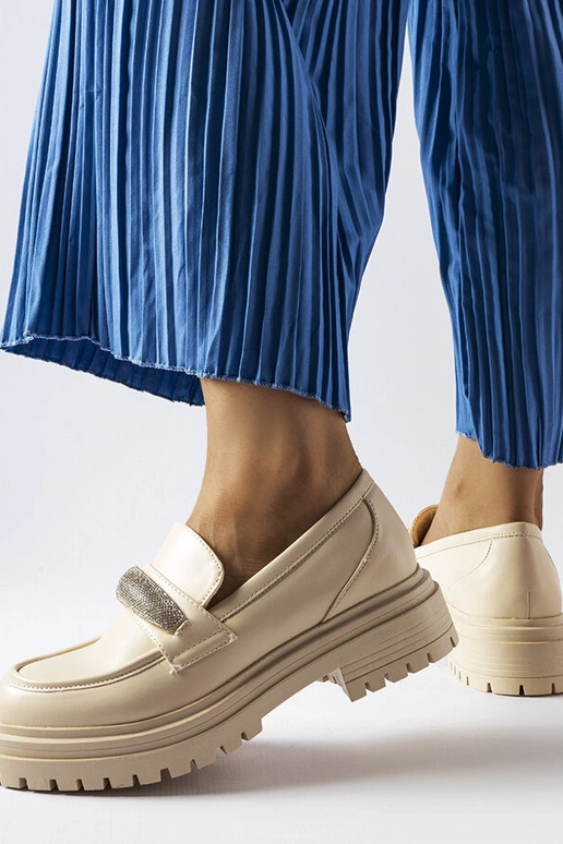 Bēši klaipi ar cirkoniem Hartford