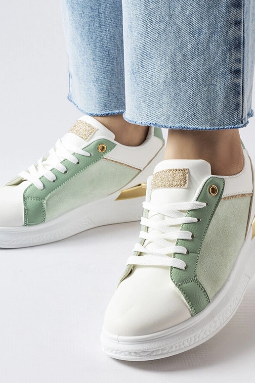 Baltas un zaļas kurpes ar zelta...