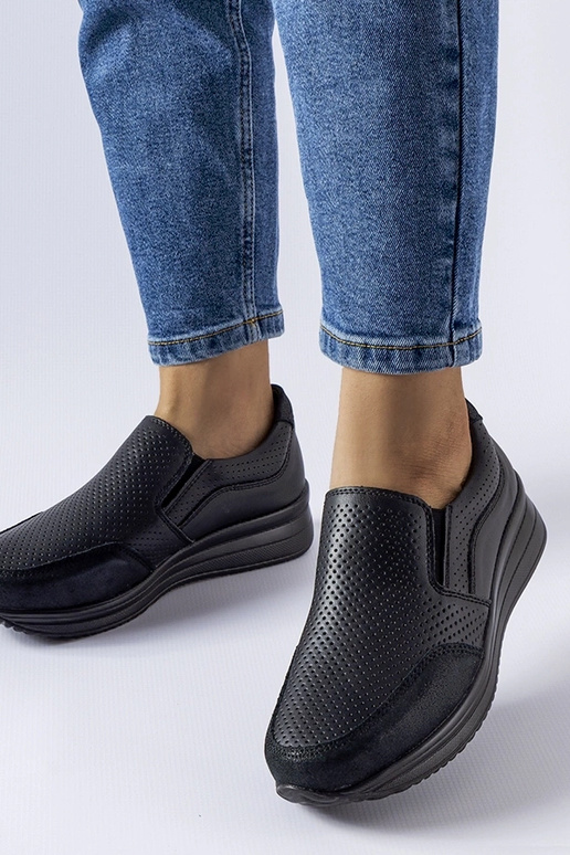 Melnas ažūra čības Rhéaume