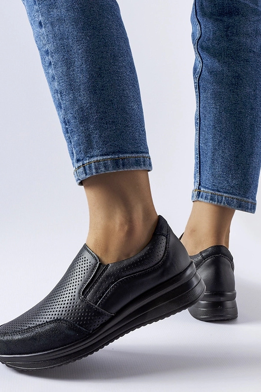 Melnas ažūra čības Rhéaume