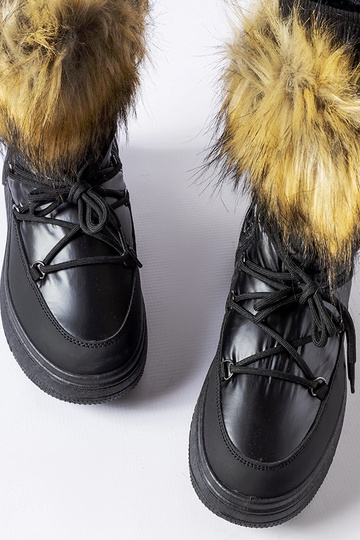 Melnas sieviešu ziemas... 2